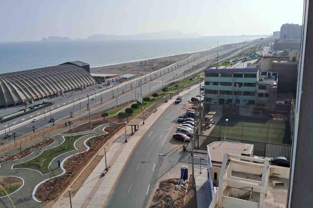 Apartamento De Estreno Con Balcon Frente Al Mar. Lima Exterior photo