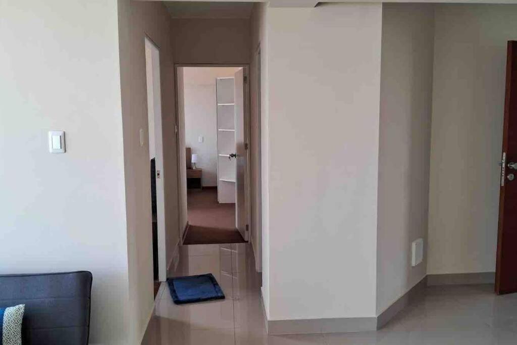 Apartamento De Estreno Con Balcon Frente Al Mar. Lima Exterior photo